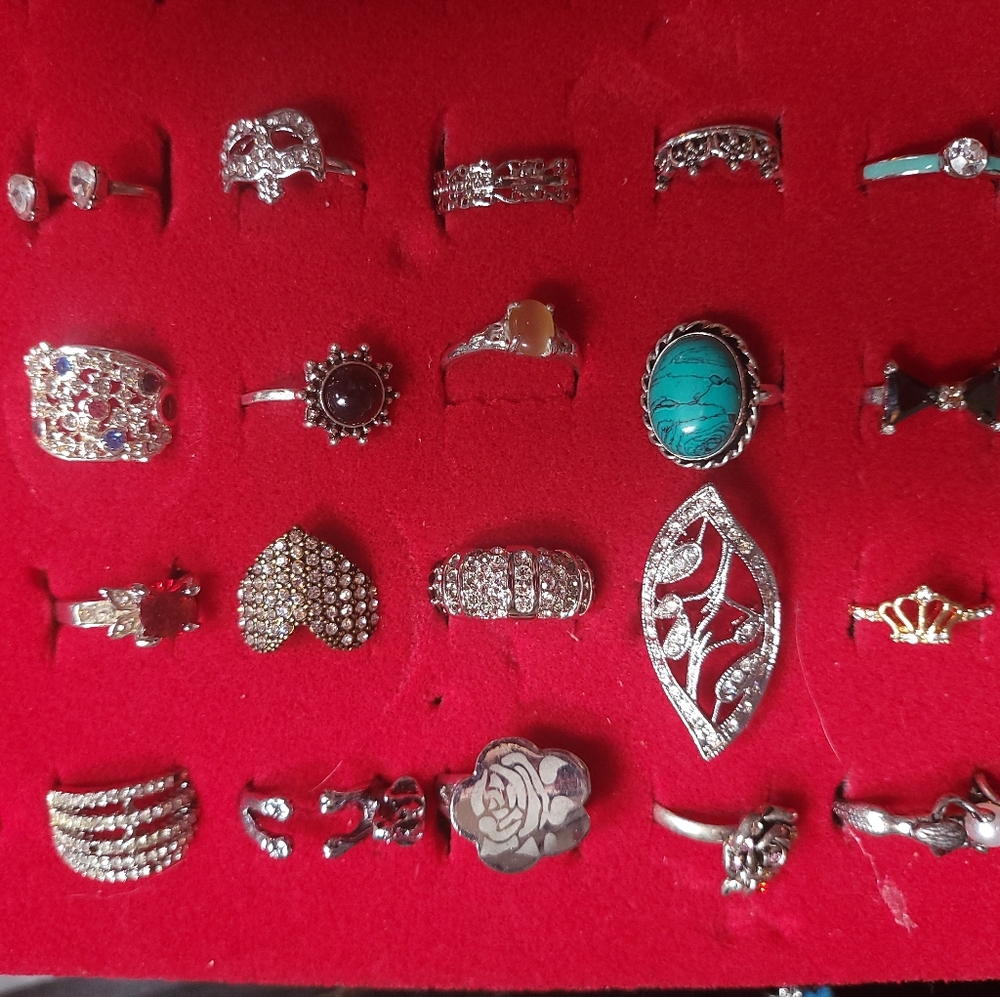 Ring lot #12